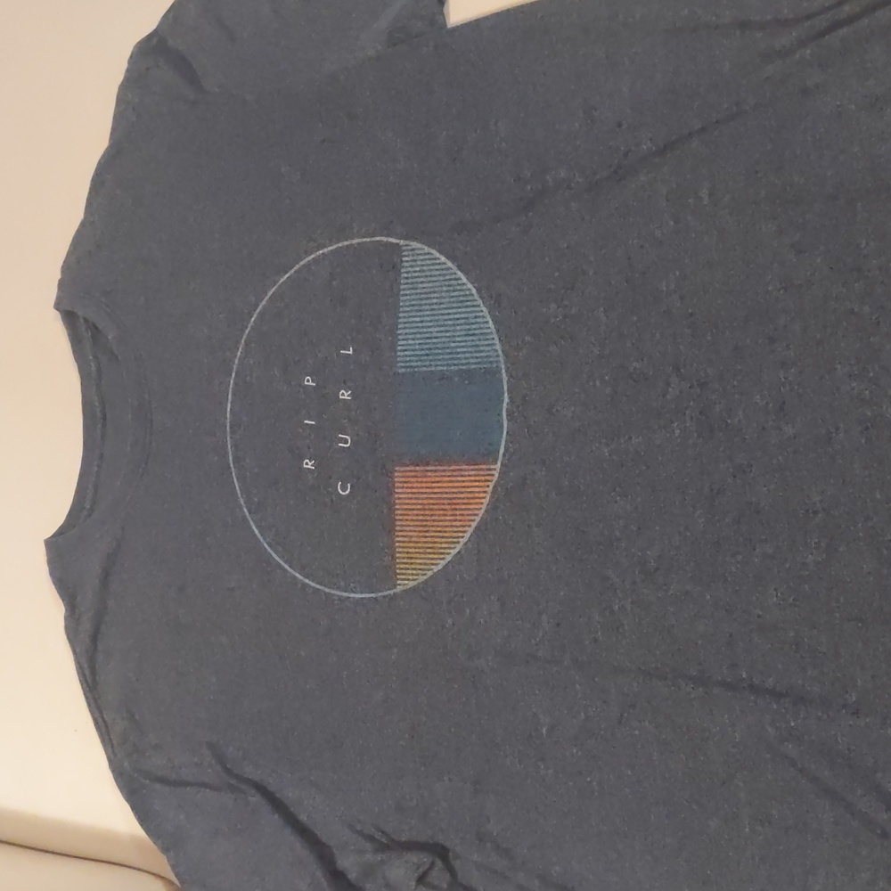 Two Rip Curl Surf T-shirts - Picture 3 of 3